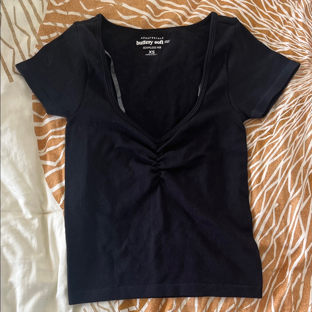 Aeropostale Black Short Sleeve Women's Tee